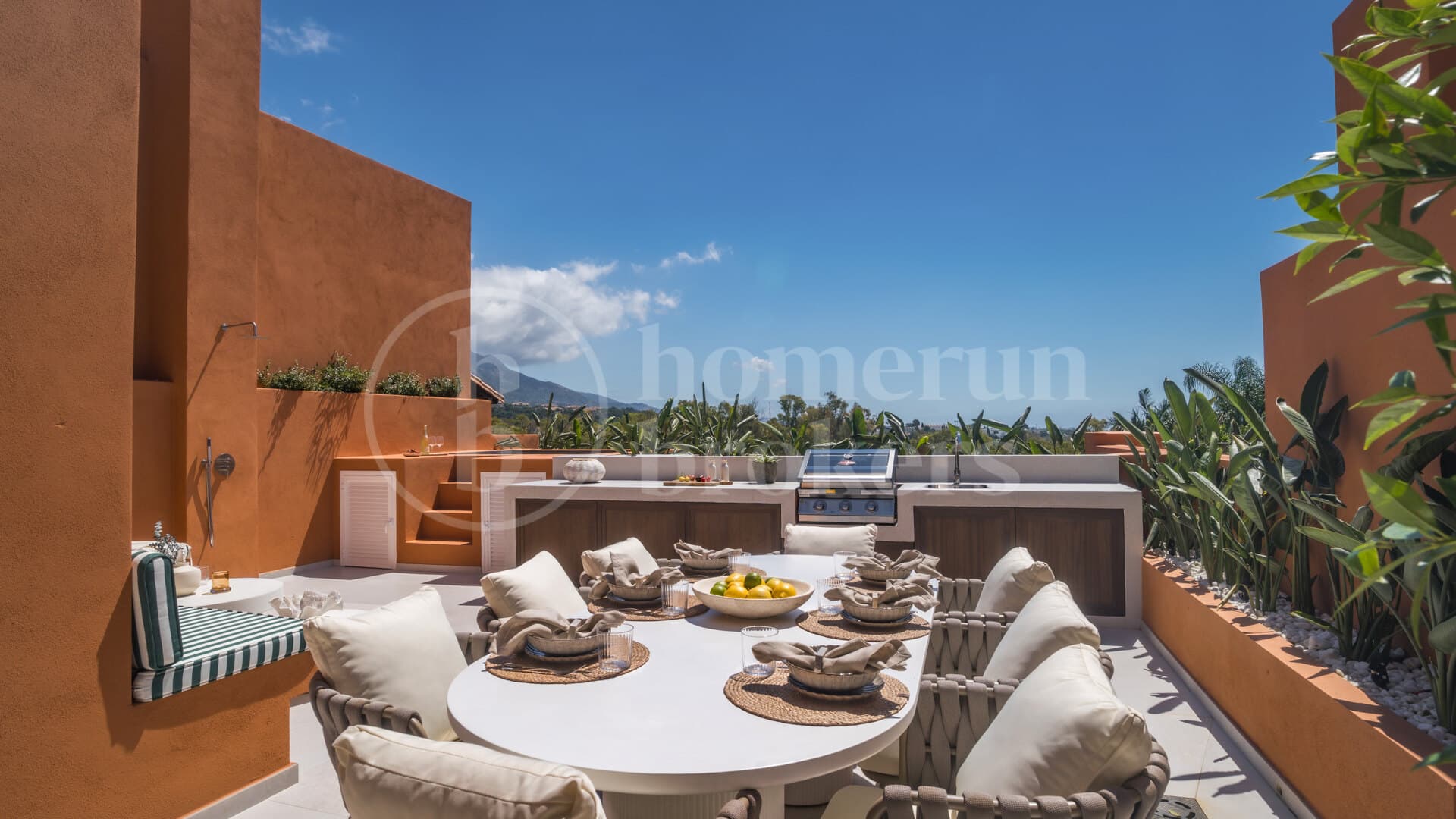 Penthouse Alminar - Luxury Duplex Penthouse in Nueva Andalucia